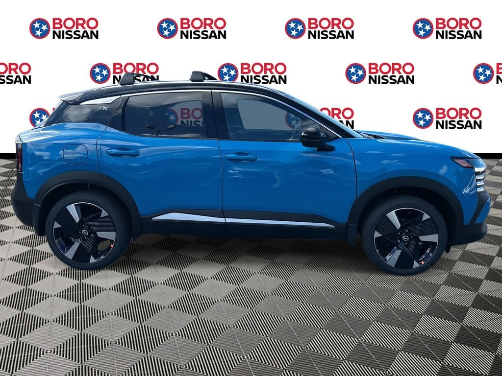 New 2026 Nissan Kicks SR SUV