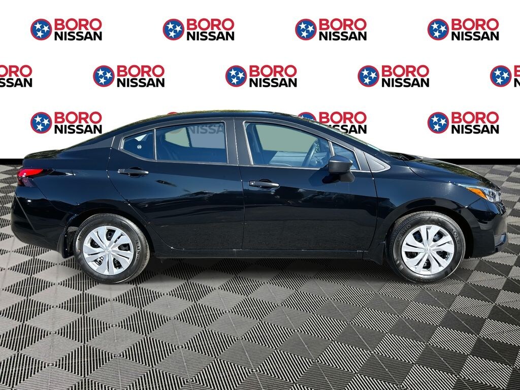 New 2025 Nissan Versa 1.6 S Sedan
