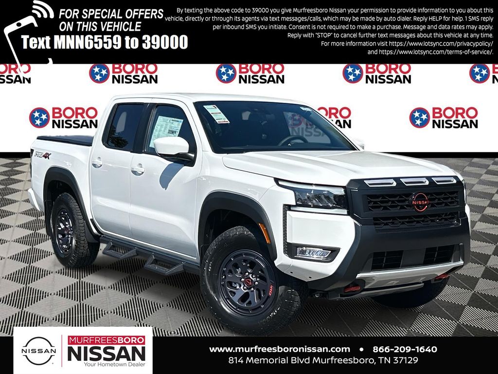 2026 Nissan Frontier PRO-4X's photo
