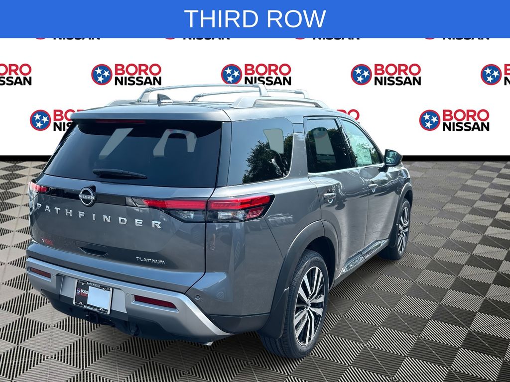 2025 Nissan Pathfinder Platinum photo 2