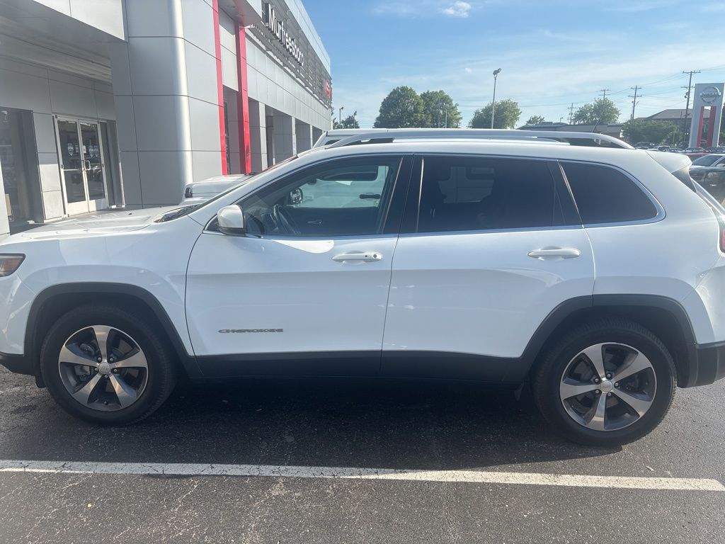 2019 Jeep Cherokee Limited 4X4's photo