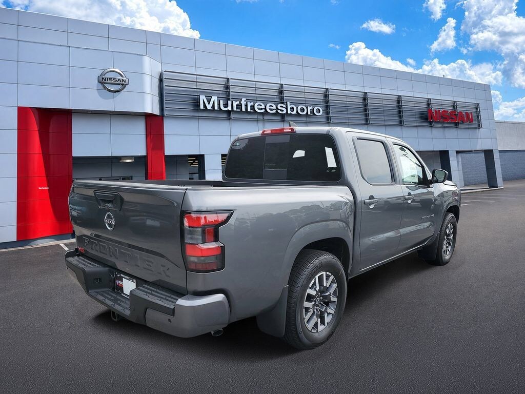 New 2027 Nissan Frontier SV Truck Crew Cab