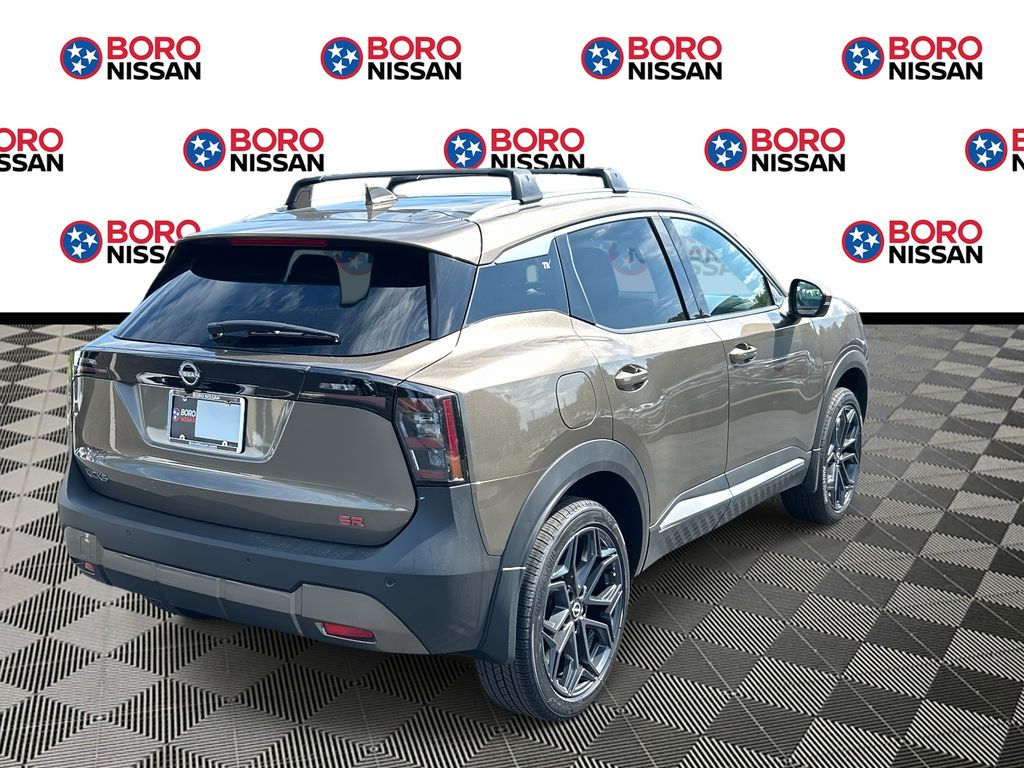2025 Nissan Kicks SR photo 2