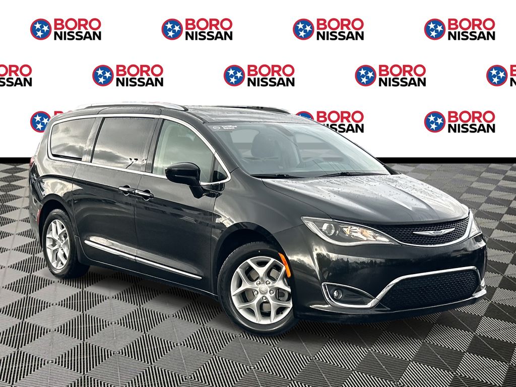 2018 Chrysler Pacifica Touring L Plus