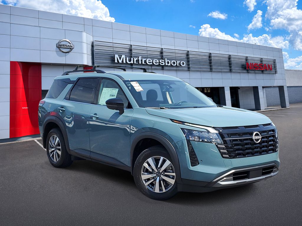 New 2026 Nissan Pathfinder SL