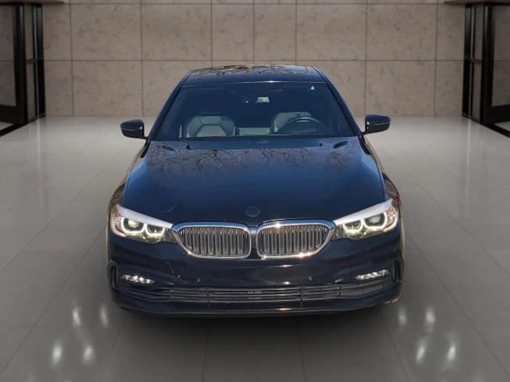 Used 2017 BMW 5 Series 530i Sedan