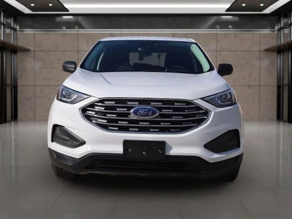 Used 2022 Ford Edge SE SUV