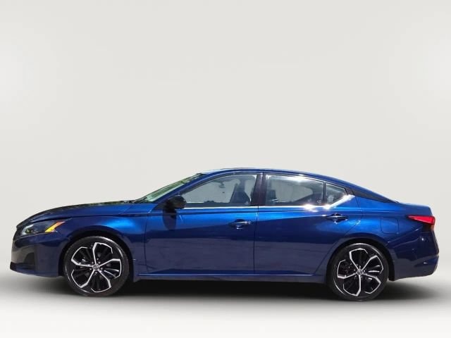 2024 Nissan Altima SR - Photo 33