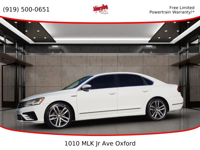 2017 Volkswagen Passat 1.8T R-Line w/ Comfort Pkg. Auto's photo