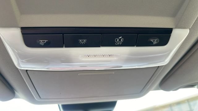 2024 Nissan Altima SR - Photo 17