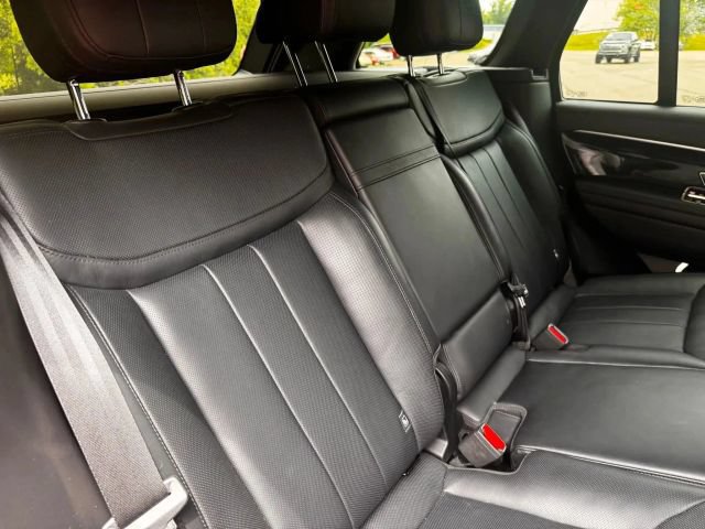 2023 Land Rover Range Rover SE - Photo 27