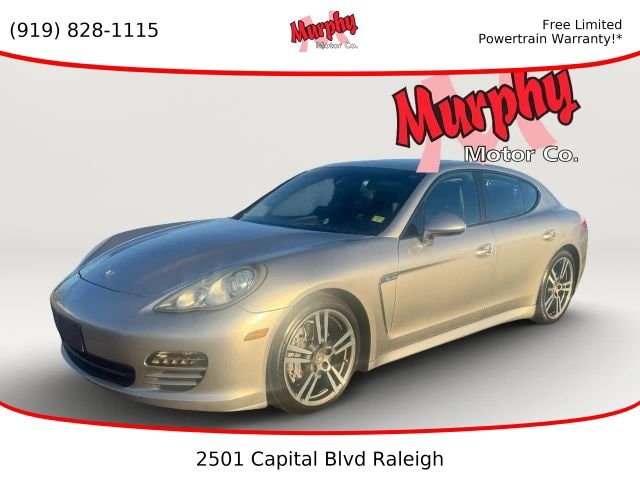 2011 Porsche Panamera 4's photo