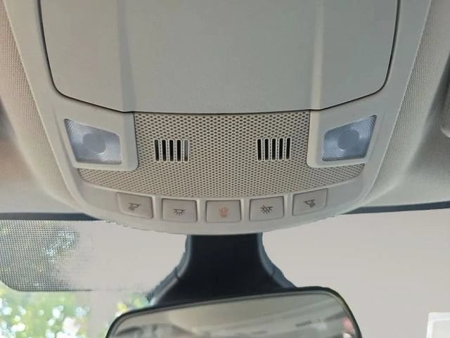2022 Ford Edge SE - Photo 32