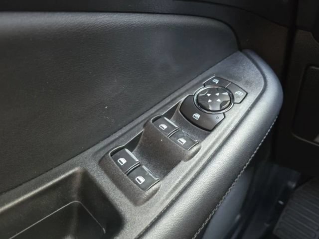 2022 Ford Edge SE - Photo 22