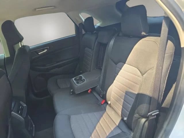 2022 Ford Edge SE - Photo 38