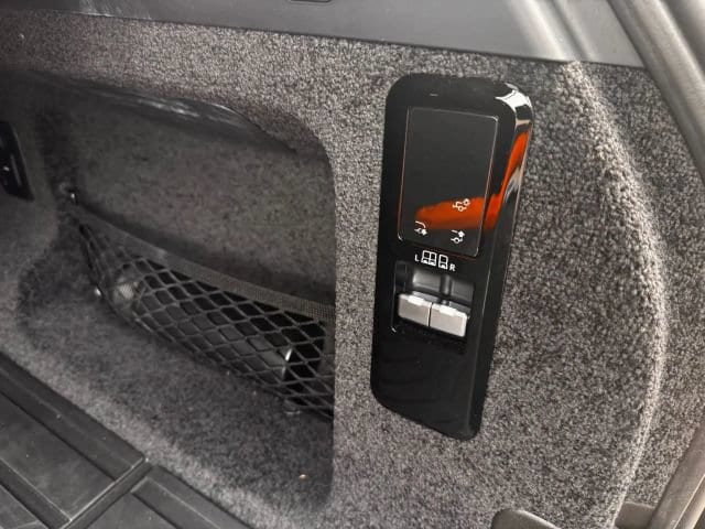 2023 Land Rover Range Rover SE - Photo 26