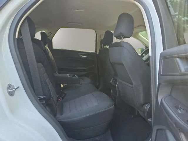 2022 Ford Edge SE - Photo 42