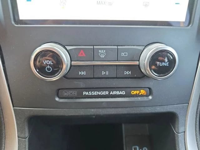 2022 Ford Edge SE - Photo 28