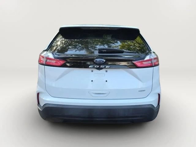 2022 Ford Edge SE - Photo 8