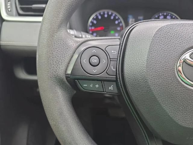 2019 Toyota RAV4 XLE - Photo 20