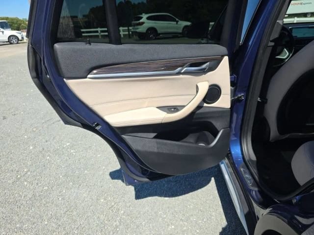 2021 BMW X1 28i - Photo 42