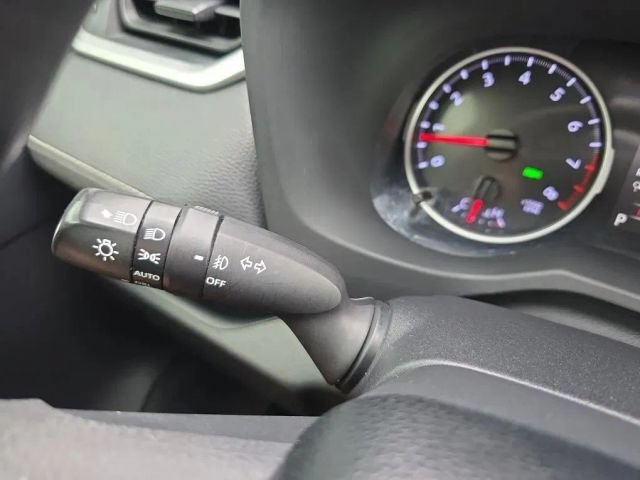 2019 Toyota RAV4 XLE - Photo 22