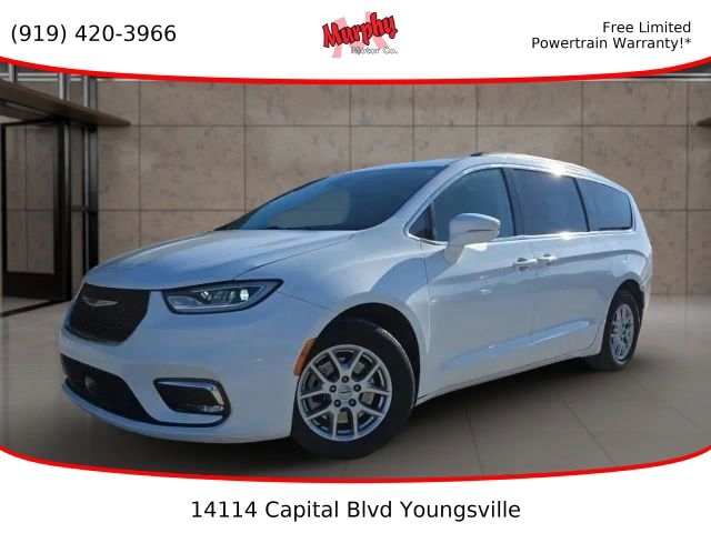 2022 Chrysler Pacifica Touring L's photo