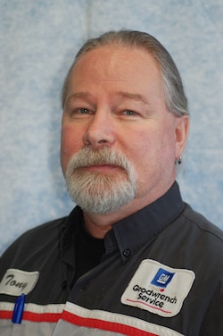 Technicians Murray Chevrolet Cadillac Buick Gmc Brandon