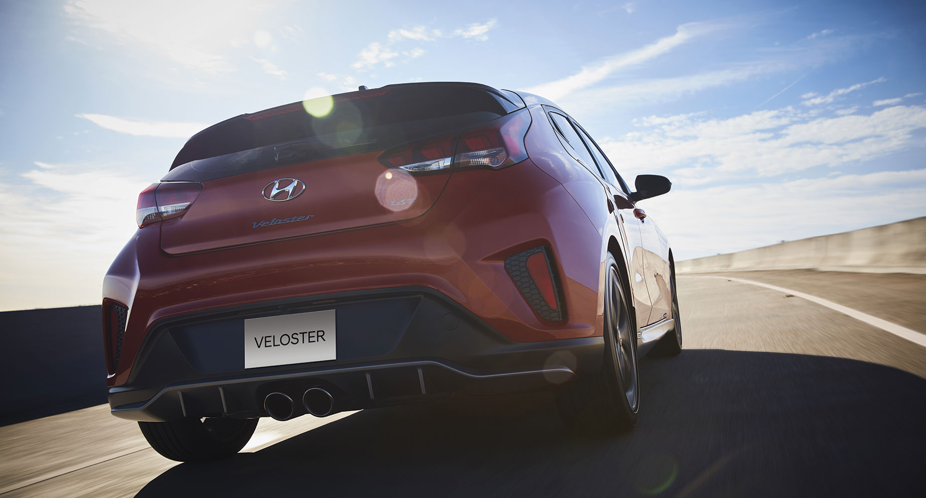 2019Veloster_Exterior_F6.jpg