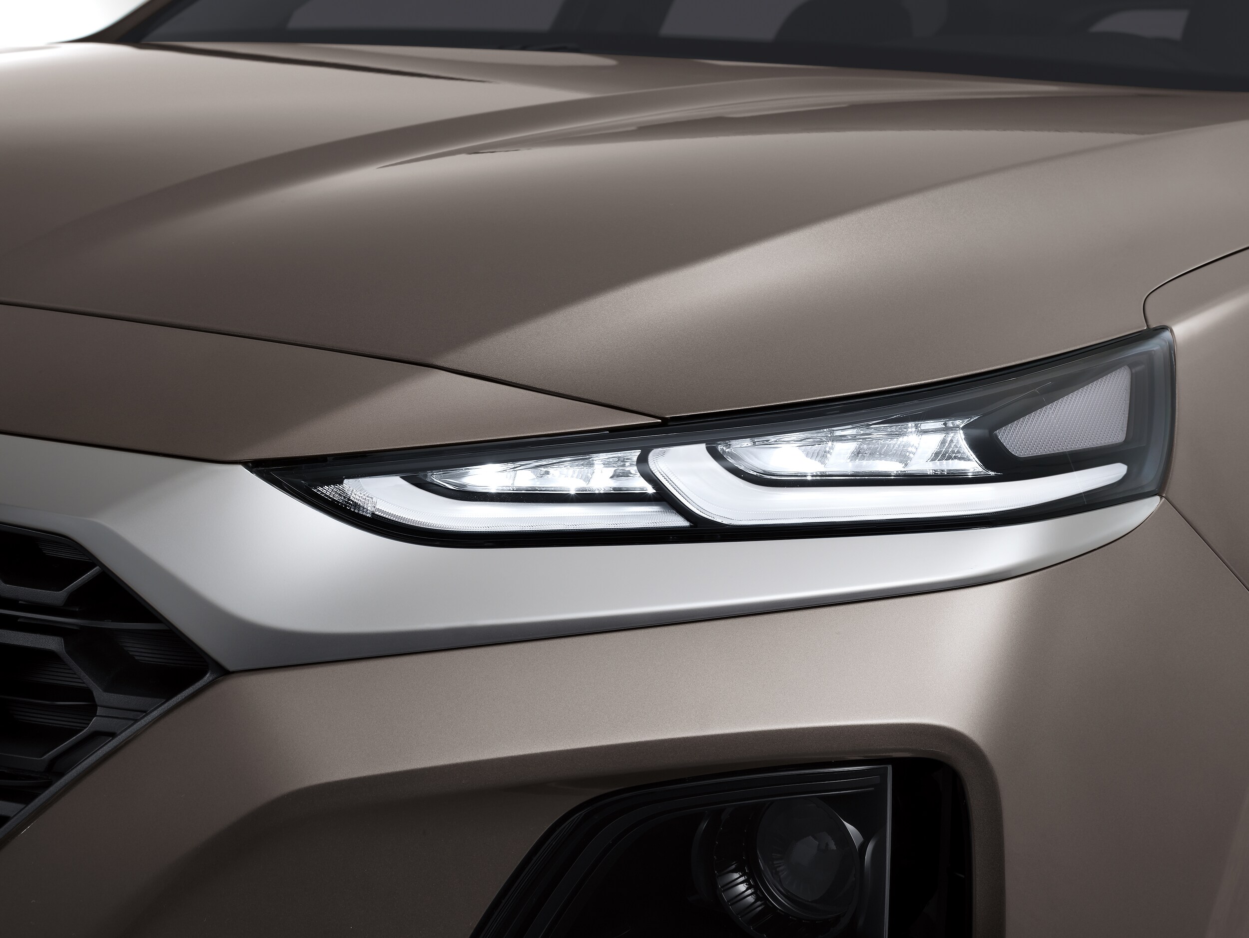2019 Santa Fe Lights