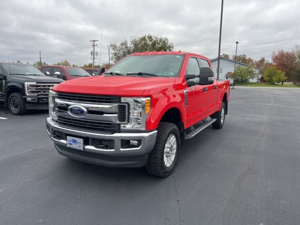 Used 2017 Ford F-250  Truck Crew Cab