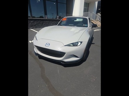 2026 Mazda MX-5 Miata RF Club CONVERTIBLE
