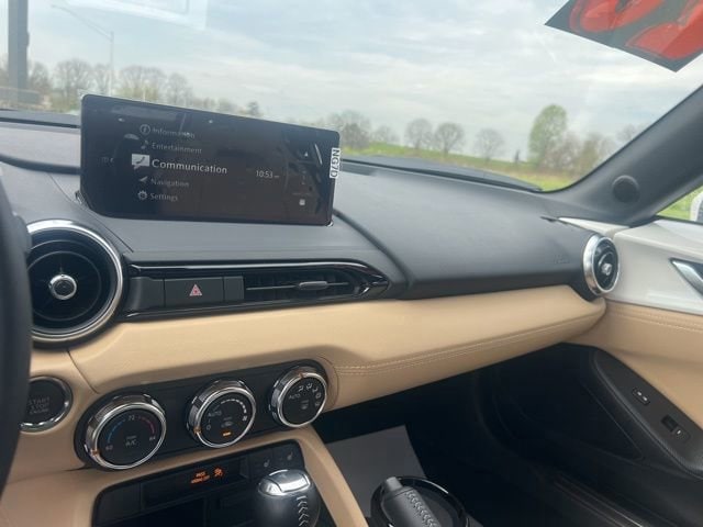 2026 Mazda MX-5 Miata Grand Touring - Photo 21