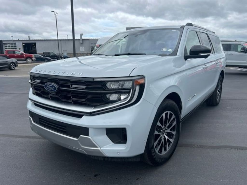 Used 2025 Ford Expedition Max Platinum SUV