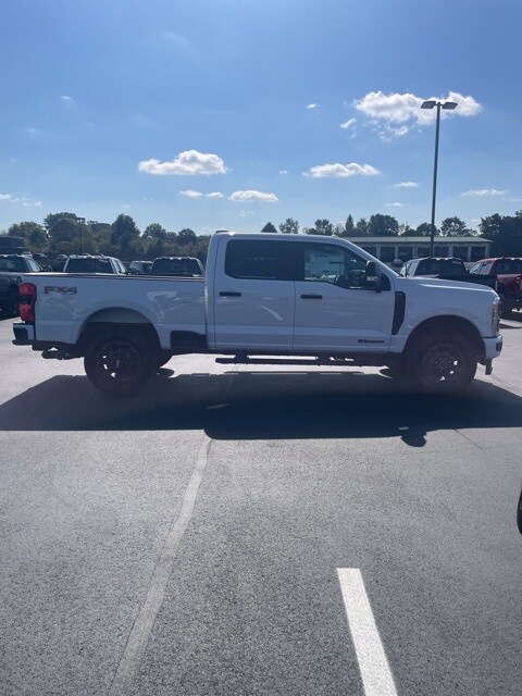 2026 Ford F-250 photo 4