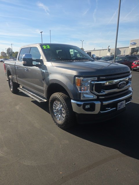 Used 2022 Ford F-250 XLT Crew Cab Short Bed Truck