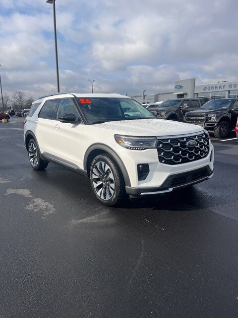 2026 Ford Explorer Platinum photo 3