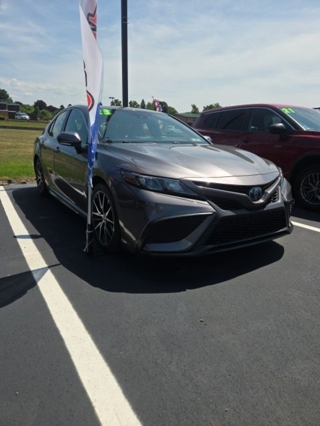 Used 2023 Toyota Camry Hybrid SE Sedan