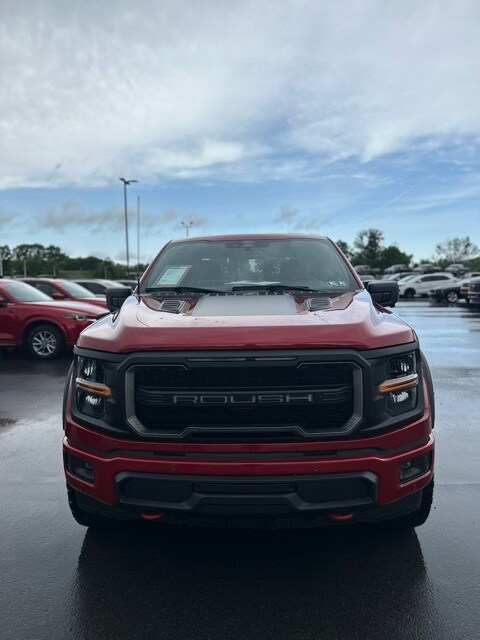 2025 Ford F-150 XLT photo 2