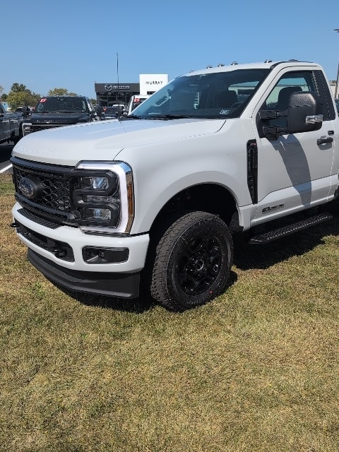 2026 Ford F-250 Super Duty XL's photo
