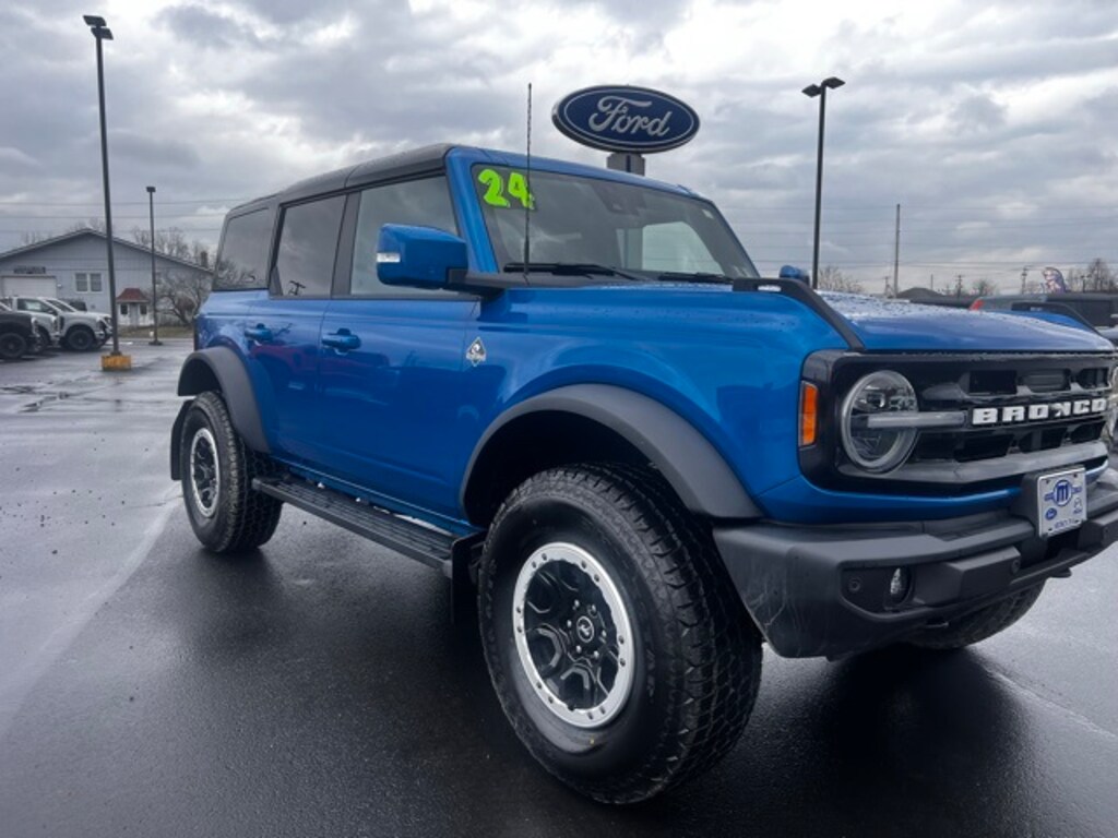 Used 2024 Ford Bronco Outer Banks SUV