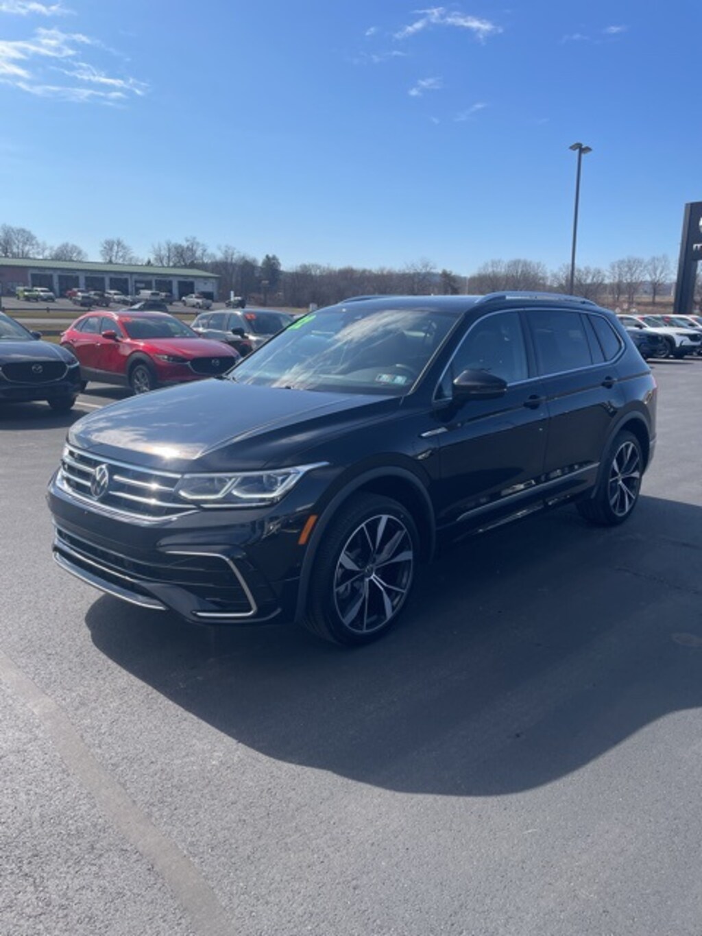 Used 2022 Volkswagen Tiguan 2.0T SEL R-Line SUV