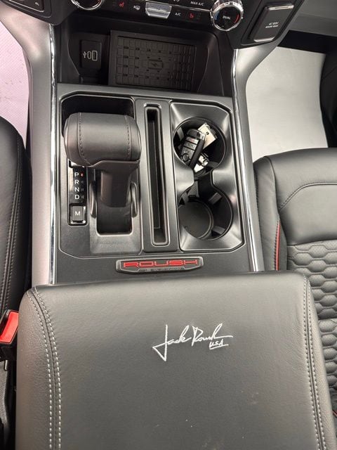 2025 Ford F-150 XLT - Photo 20