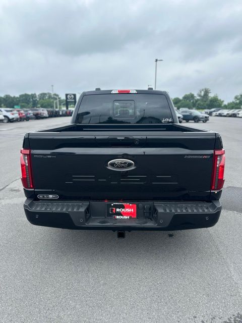 2025 Ford F-150 XLT - Photo 8