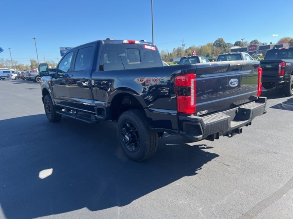 New 2025 Ford F-250SD XL Truck