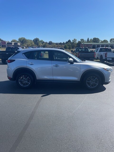 2018 Mazda CX-5 Sport photo 4