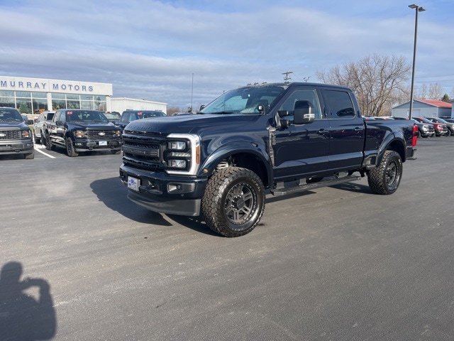 2025 Ford F-250 Super Duty Lariat's photo