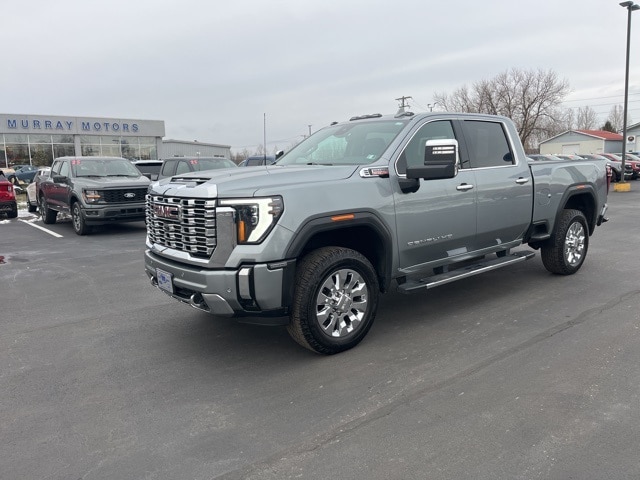 2024 GMC Sierra 2500HD Denali's photo