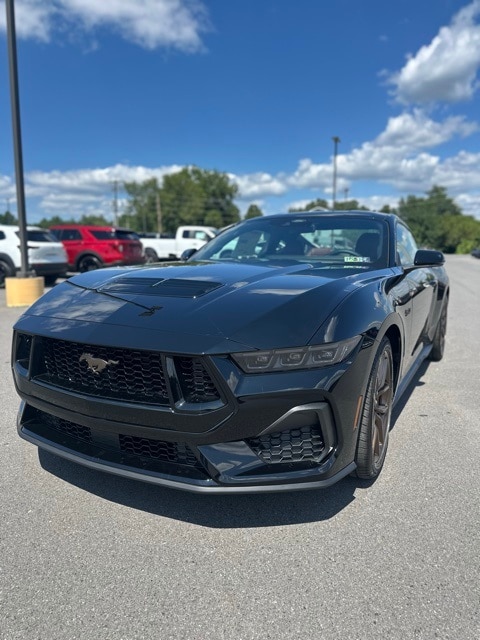 2025 Ford Mustang Coupe 