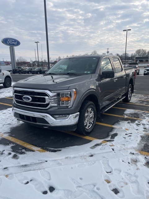 2021 Ford F-150 XLT's photo